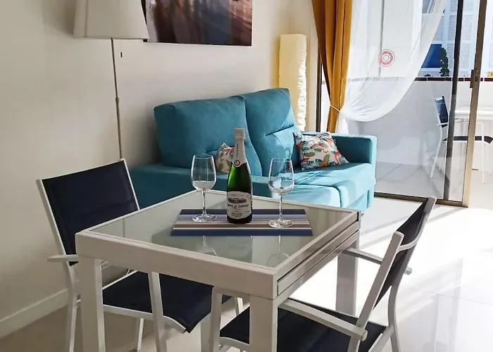 Modern In Playa Del Ingles Daire