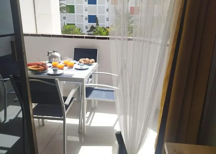 Modern In Playa Del Inglés *