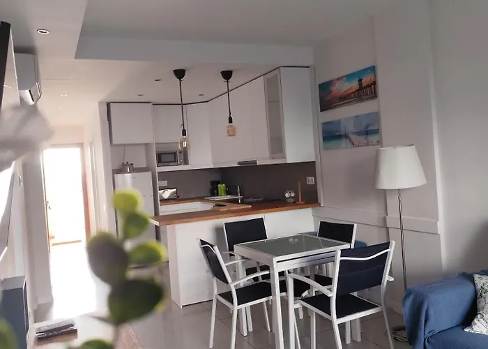 Modern In Playa Del Ingles Apartment